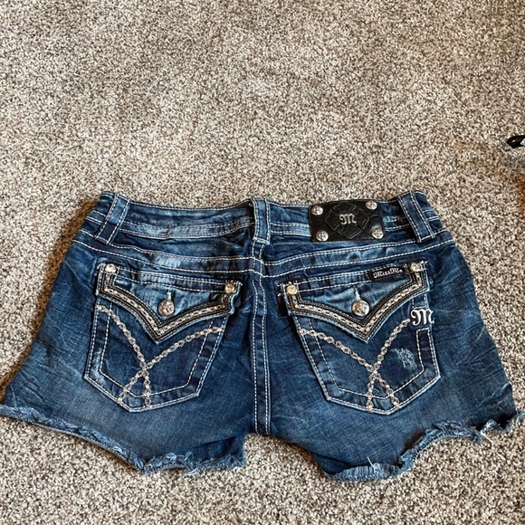 Miss Me Pants - MissMe bedazzled short
